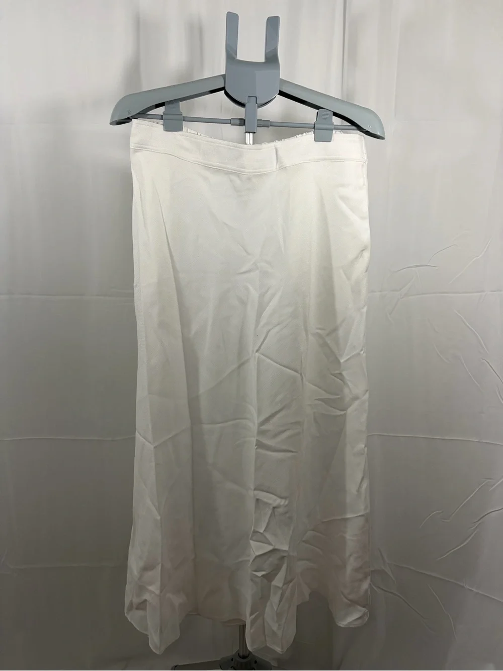 NWT Liz Claiborne Women’s Size Large White Classic Maxi Skirt